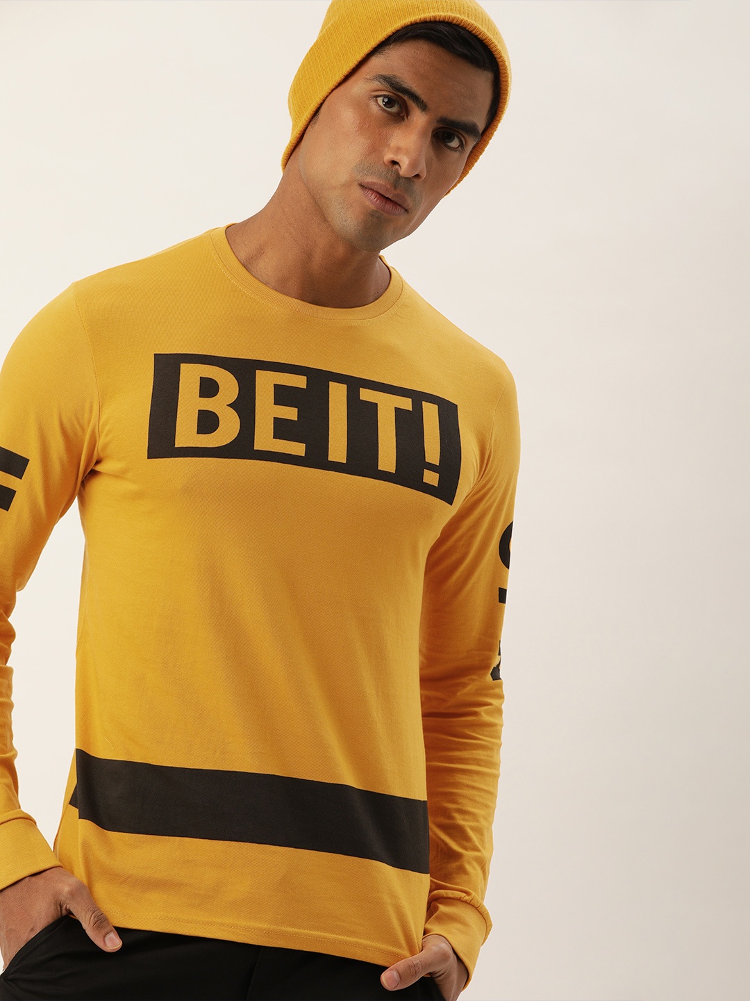 

Difference of Opinion Men Mustard Yellow Printed Round Neck Pure Cotton T-shirt