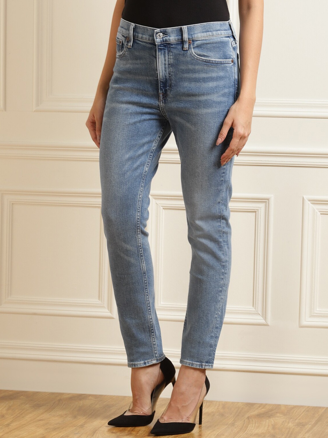 

Polo Ralph Lauren Women Blue Skinny Fit Heavy Fade Jeans