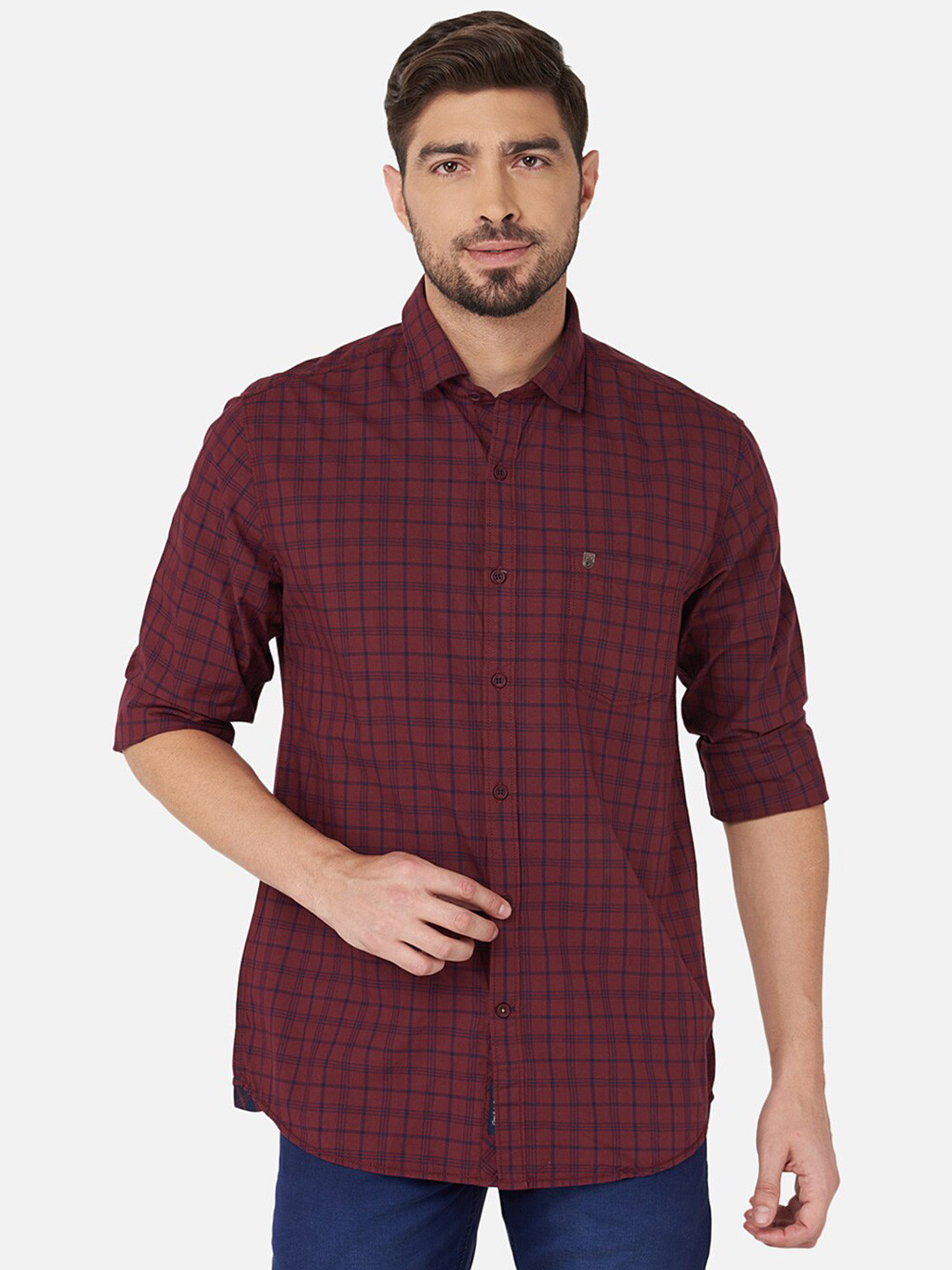 

Oxemberg Men Maroon & Blue Classic Slim Fit Grid Checked Cotton Casual Shirt