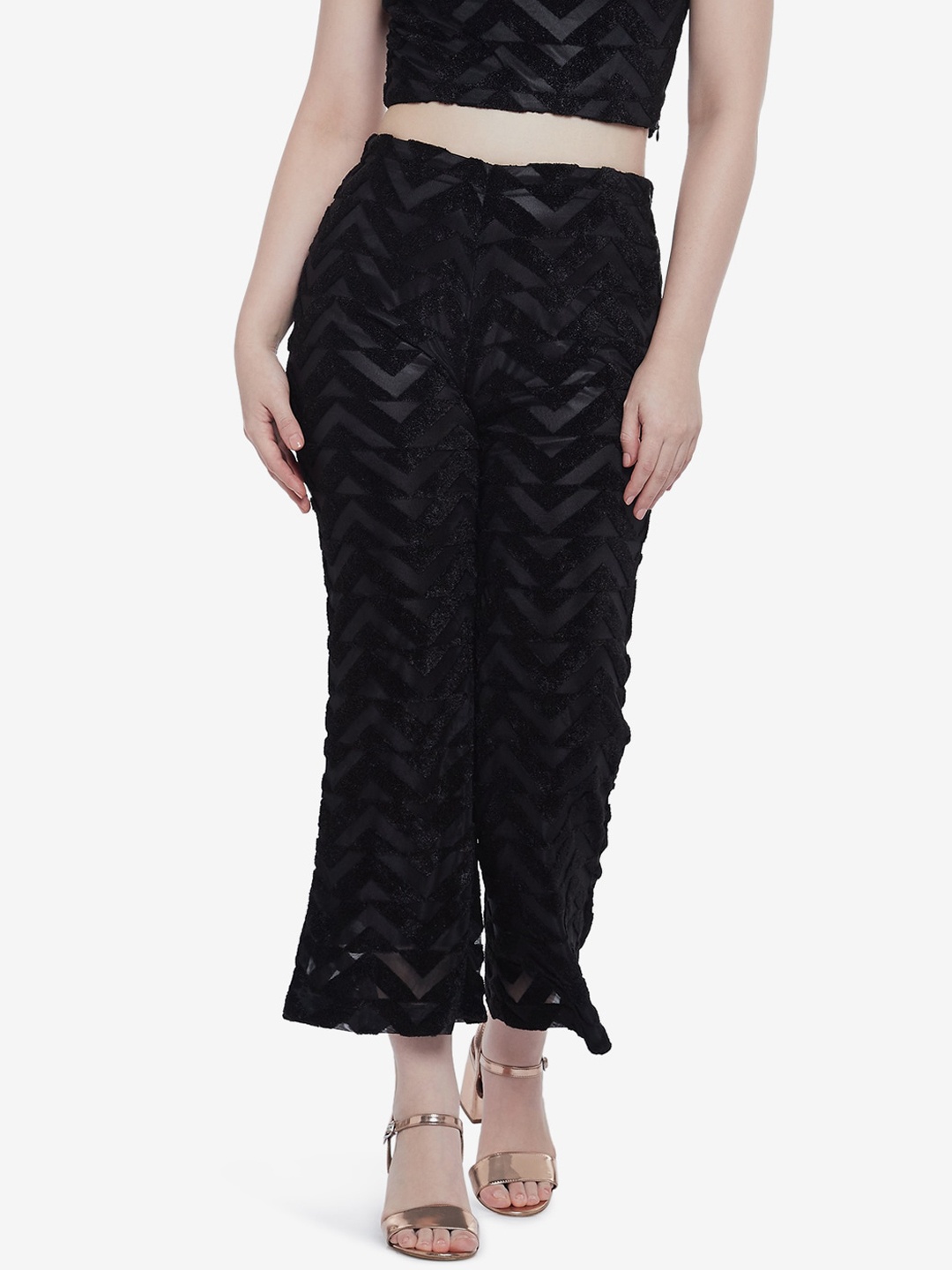 

Emmyrobe Women Black Printed Comfort Trousers