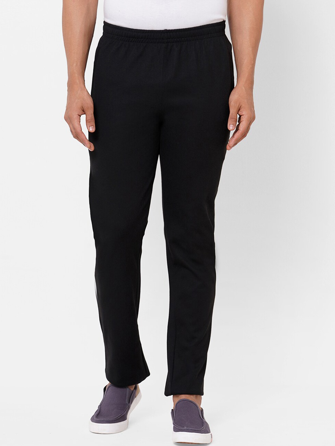 

Sweet Dreams Men Blue Cotton Solid Pyjamas, Black