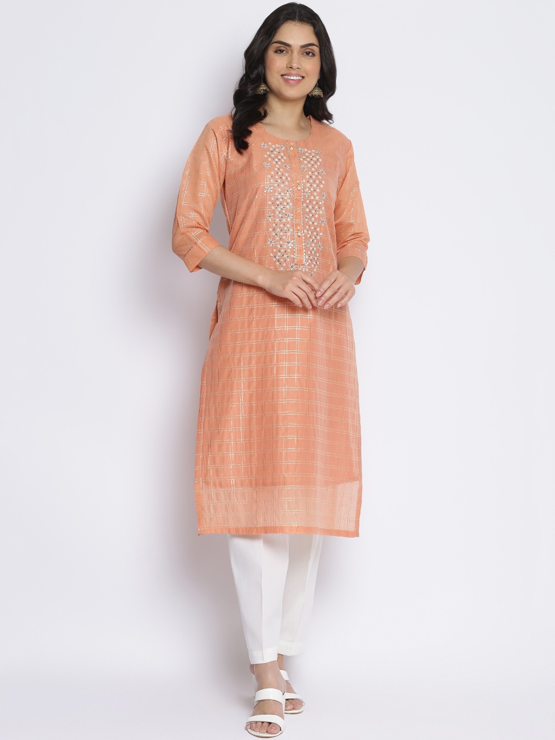 

MIKHAD Women Peach-Coloured Floral Embroidered Thread Work Pastels Kurta