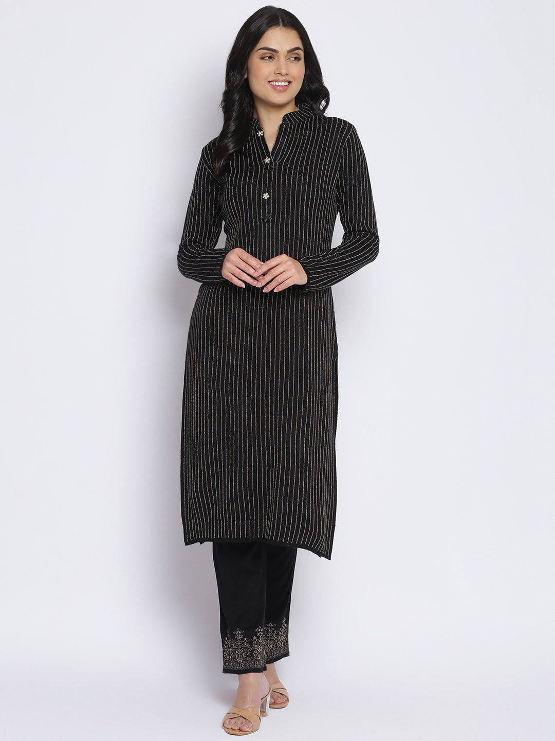 

MIKHAD Women Black Striped Thread Work Jacquard Kurta