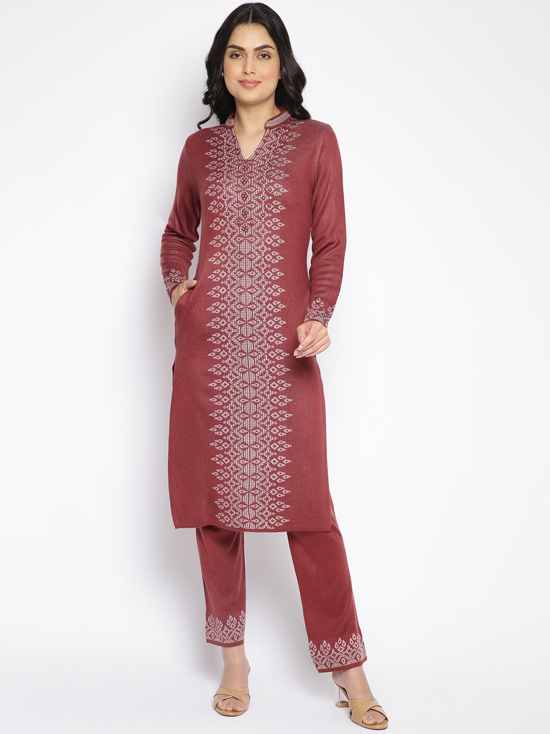

MIKHAD Women Rust Ethnic Motifs Embroidered Jacquard Kurta