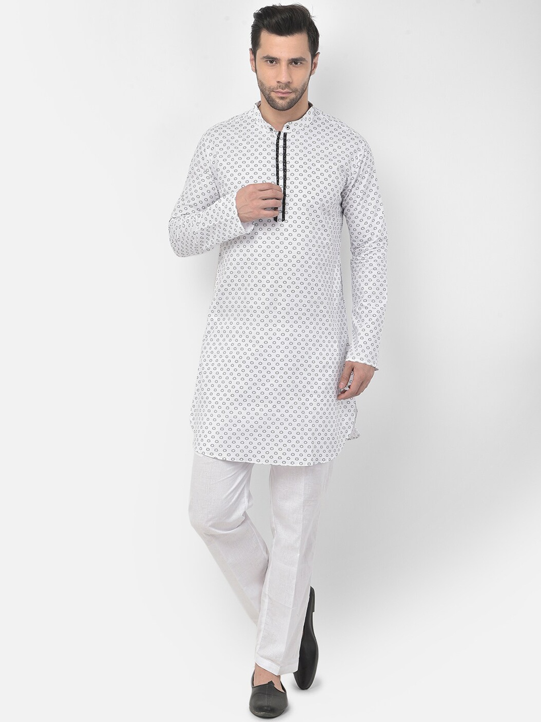 

DEYANN Men White & Grey Printed Pure Cotton Kurta with Trousers