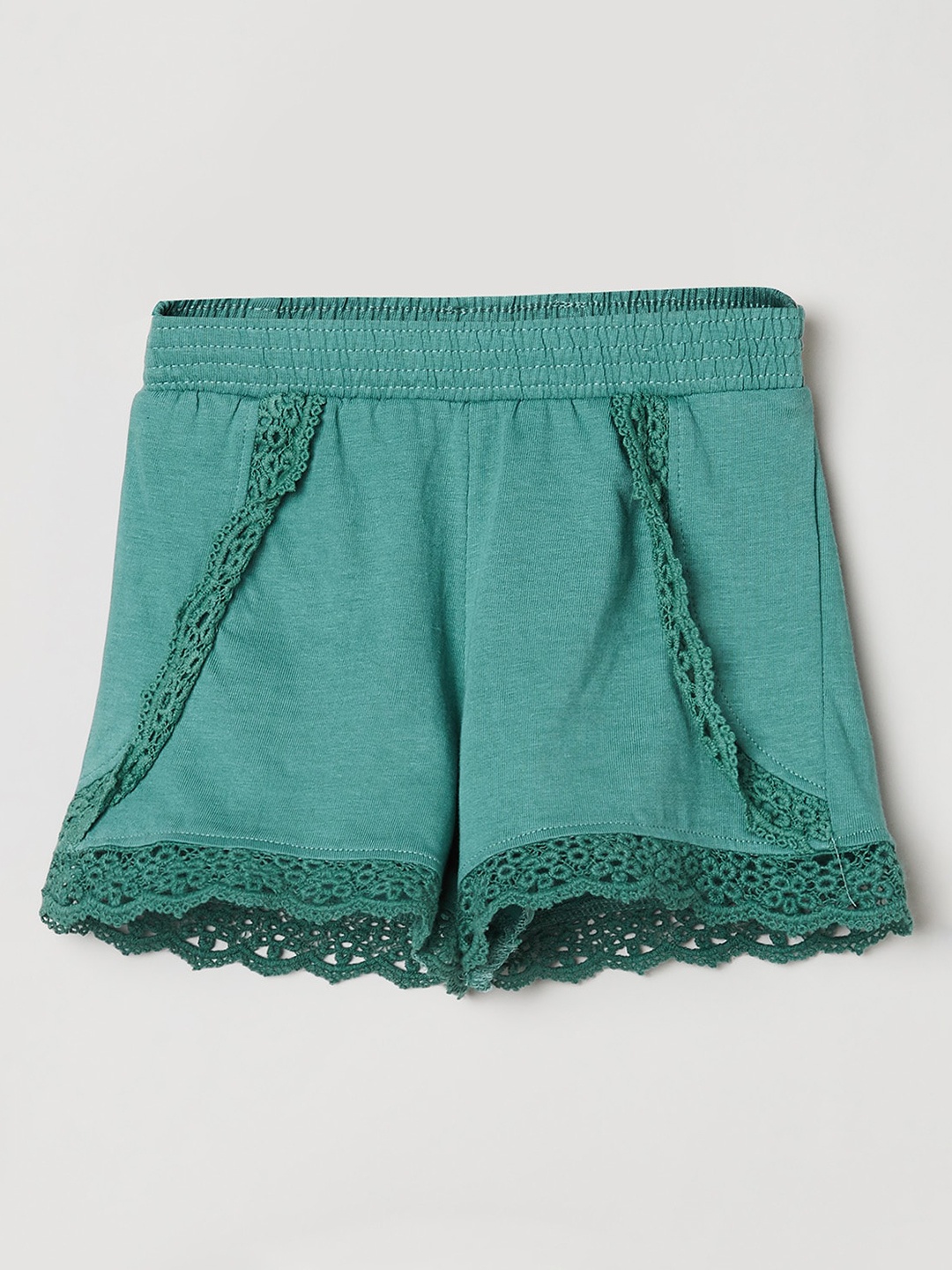 

max Girls Green Cotton Shorts