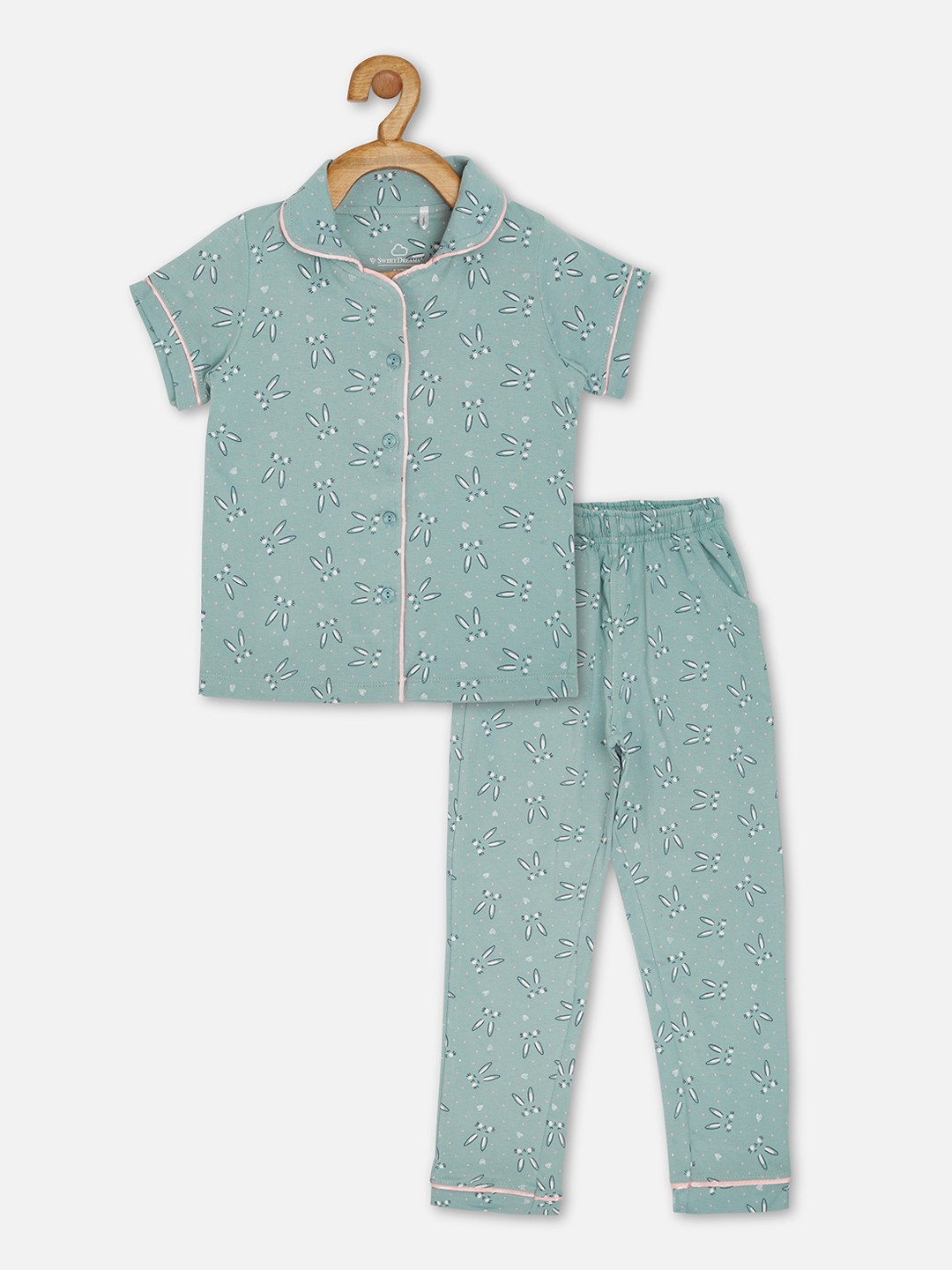 

Sweet Dreams Girls Green & White Printed Night Suit