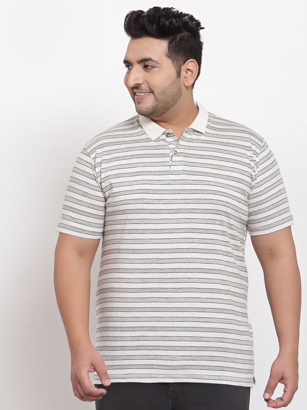 

plusS Men White Striped Polo Collar Plus Size T-shirt