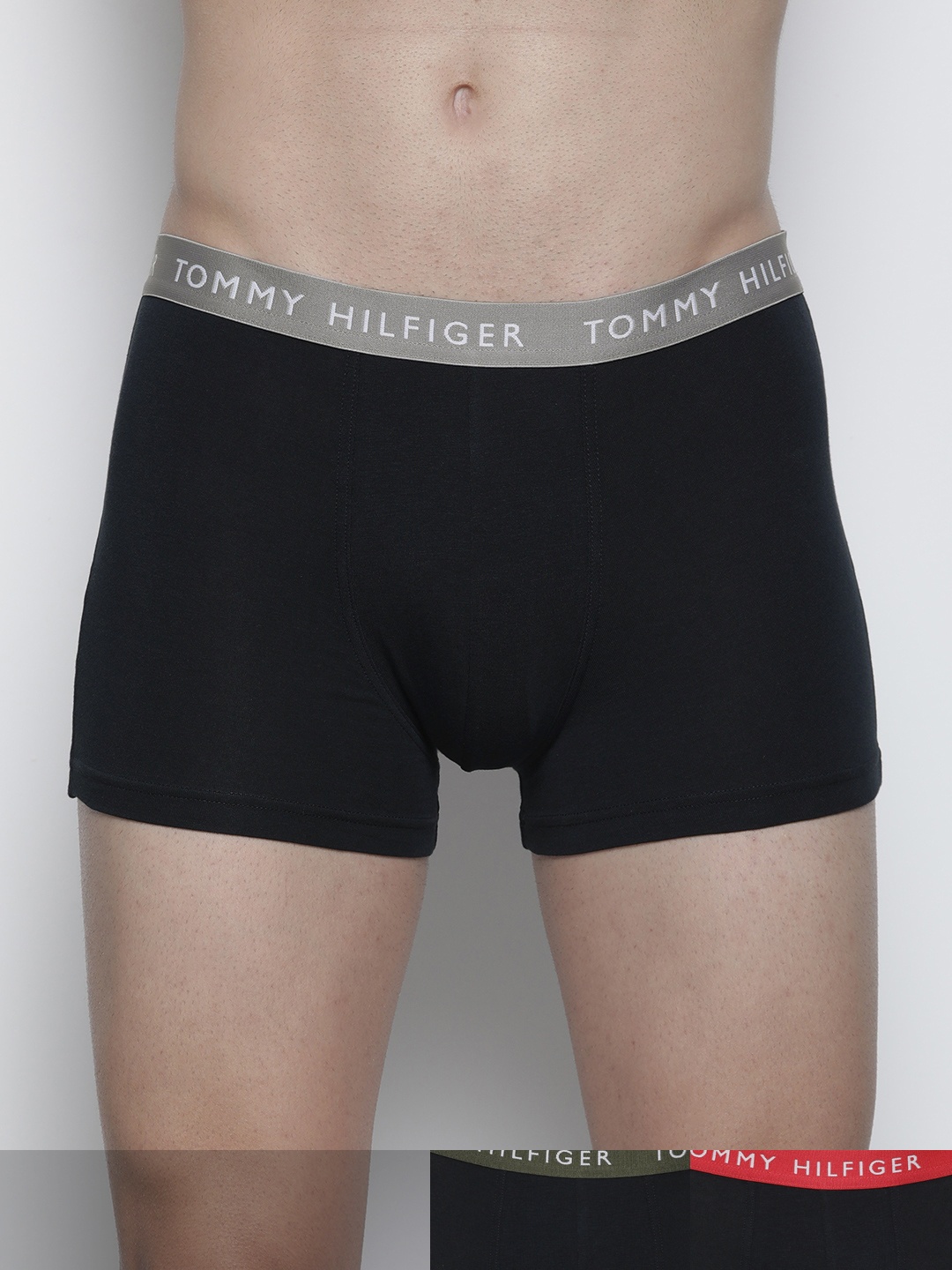 

Tommy Hilfiger Men Pack Of 3 Navy Blue Solid Trunks P2AB4116