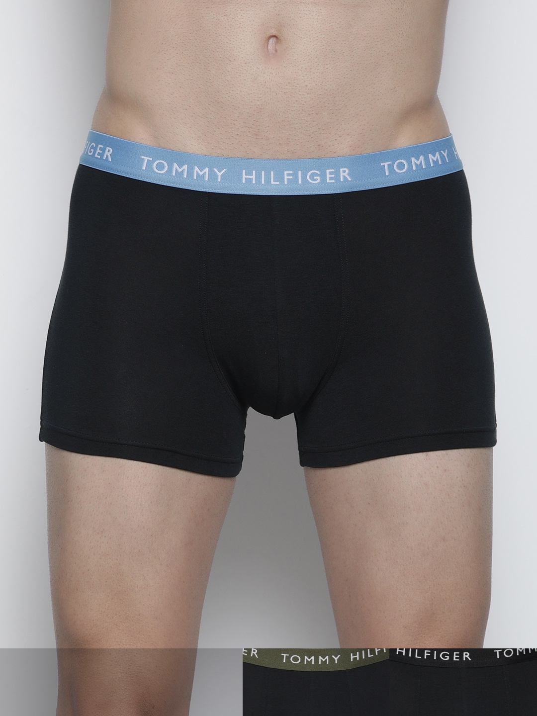 

Tommy Hilfiger Men Pack Of 3 Navy Blue Solid Trunks P2AB4142