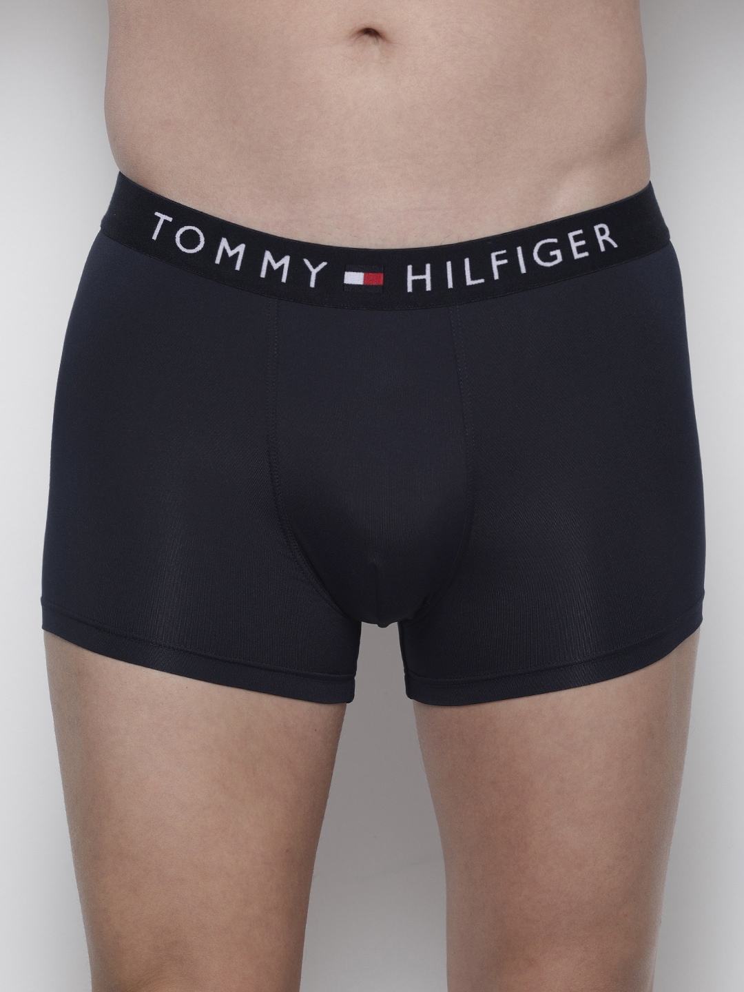 

Tommy Hilfiger Men Navy Blue Solid Trunks - P2AB4111