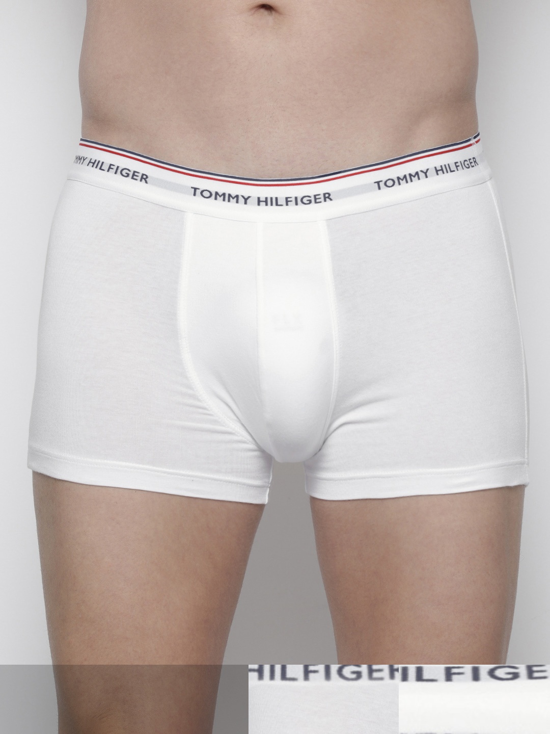 

Tommy Hilfiger Men White Solid Trunk P2AB4105