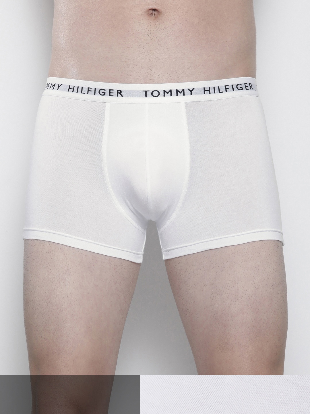 

Tommy Hilfiger Men Pack of Three White Solid Trunks