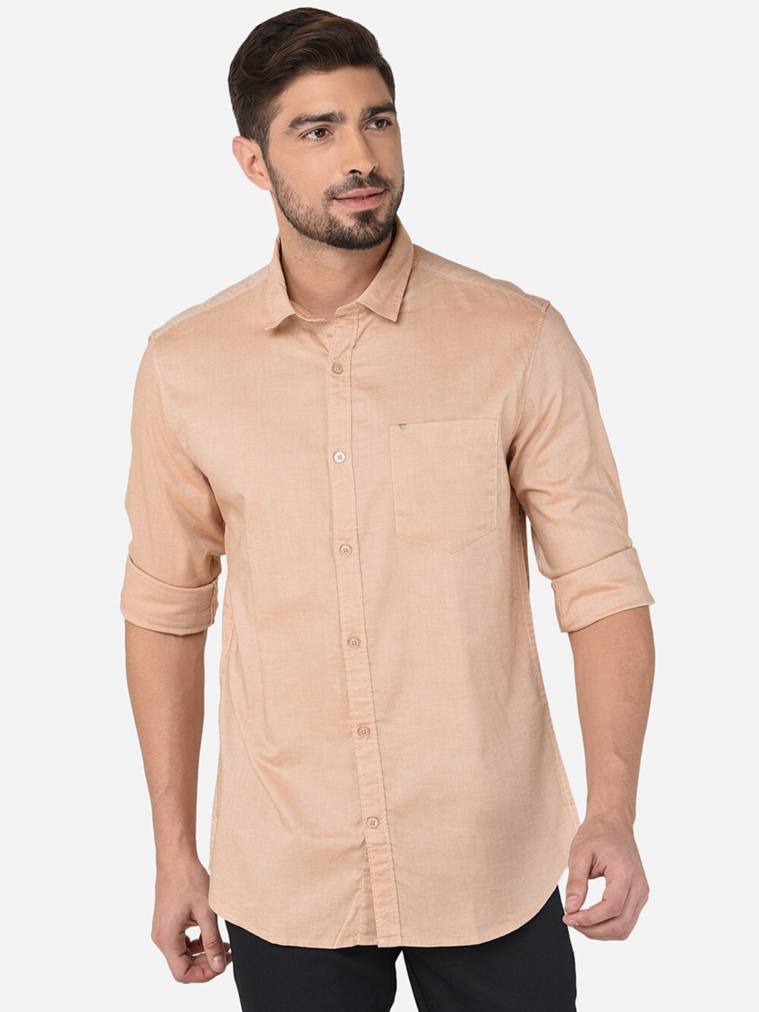 

Oxemberg Men Copper-Toned Solid Classic Slim Fit Casual Shirt