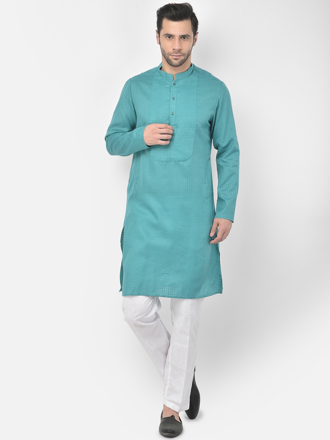 

DEYANN Men Blue Pure Cotton Kurta with Pyjamas