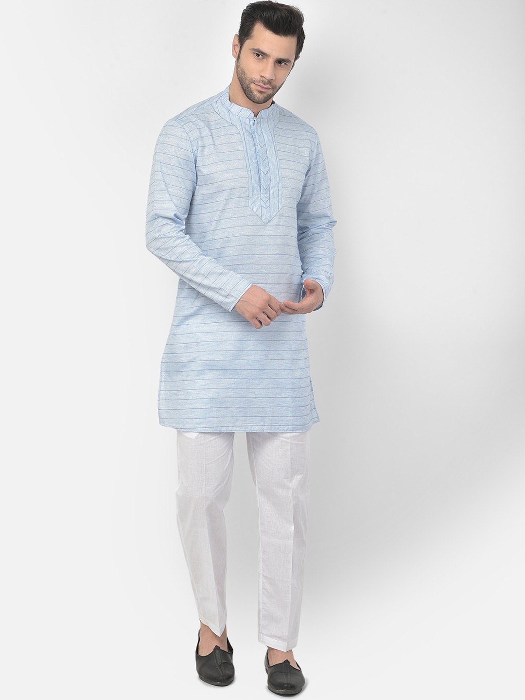 

DEYANN Men Blue & White Striped Pure Cotton Kurta with Trousers
