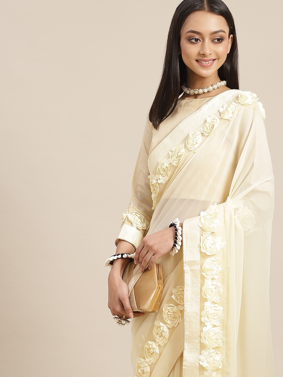 

RAJGRANTH Cream-Coloured Beads and Stones Poly Georgette Saree