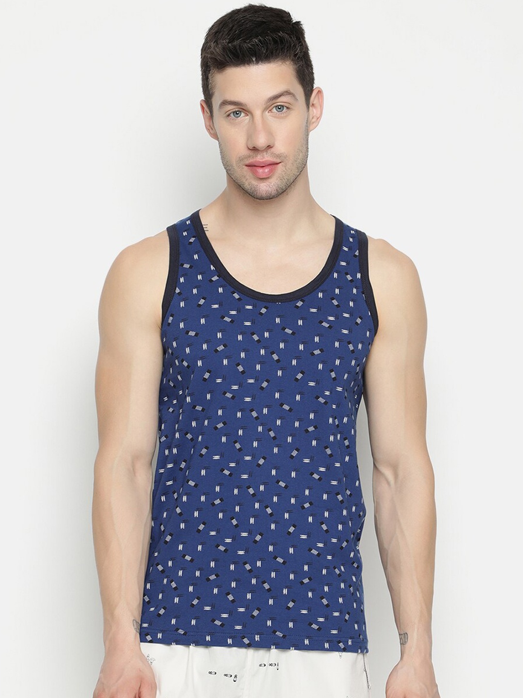 

V2 Value & Variety Men Blue & White Printed Cotton Innerwear Vest