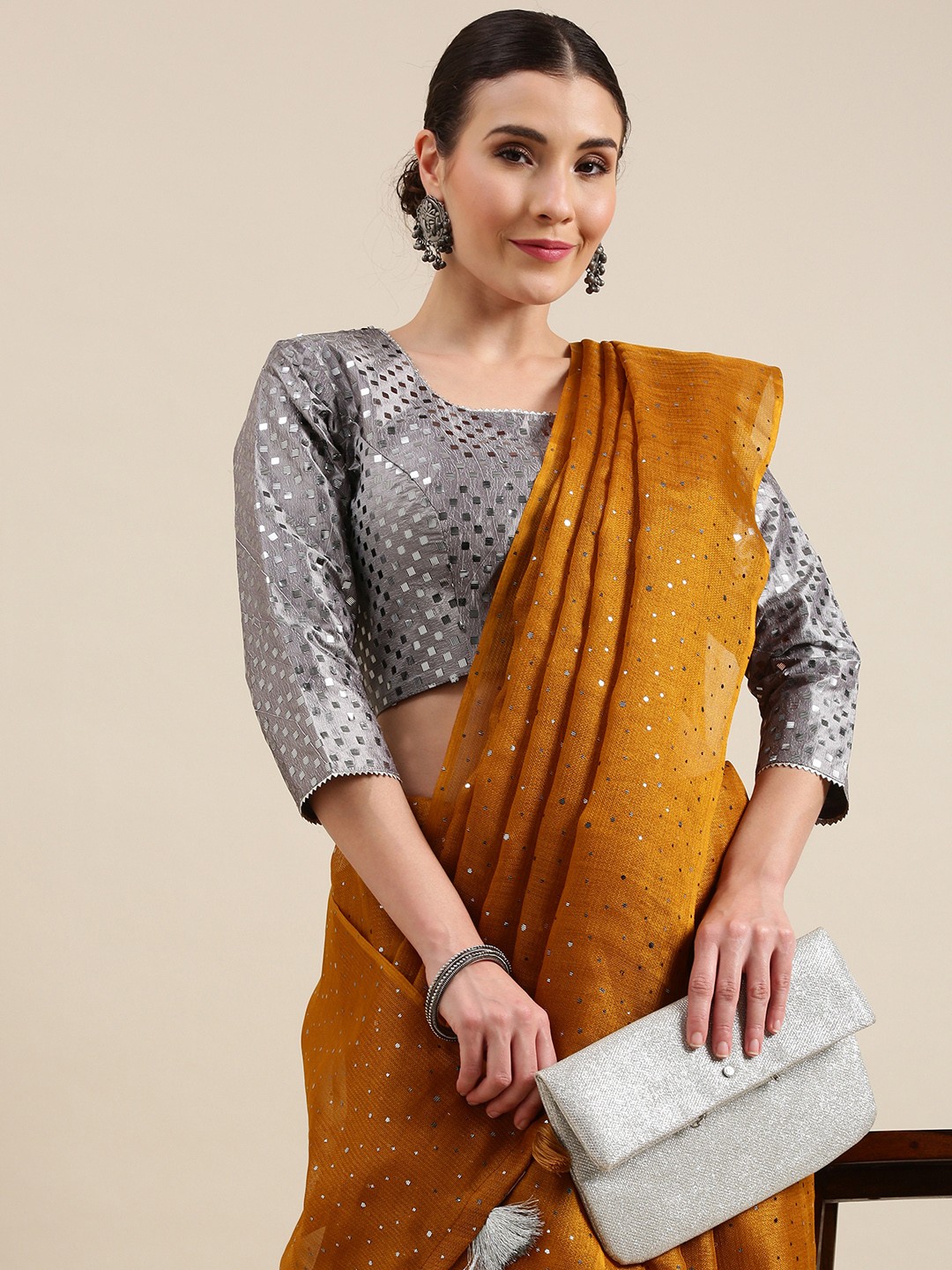 

Kvsfab Women Yellow With A Tinge Of Brown Saree