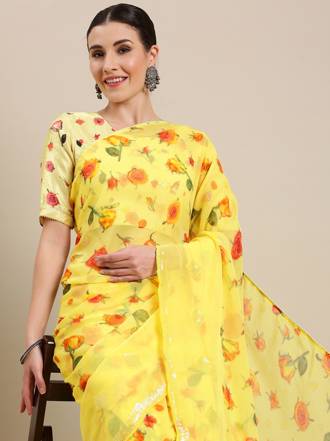 

Kvsfab Women Yellow & Green Floral Print Saree