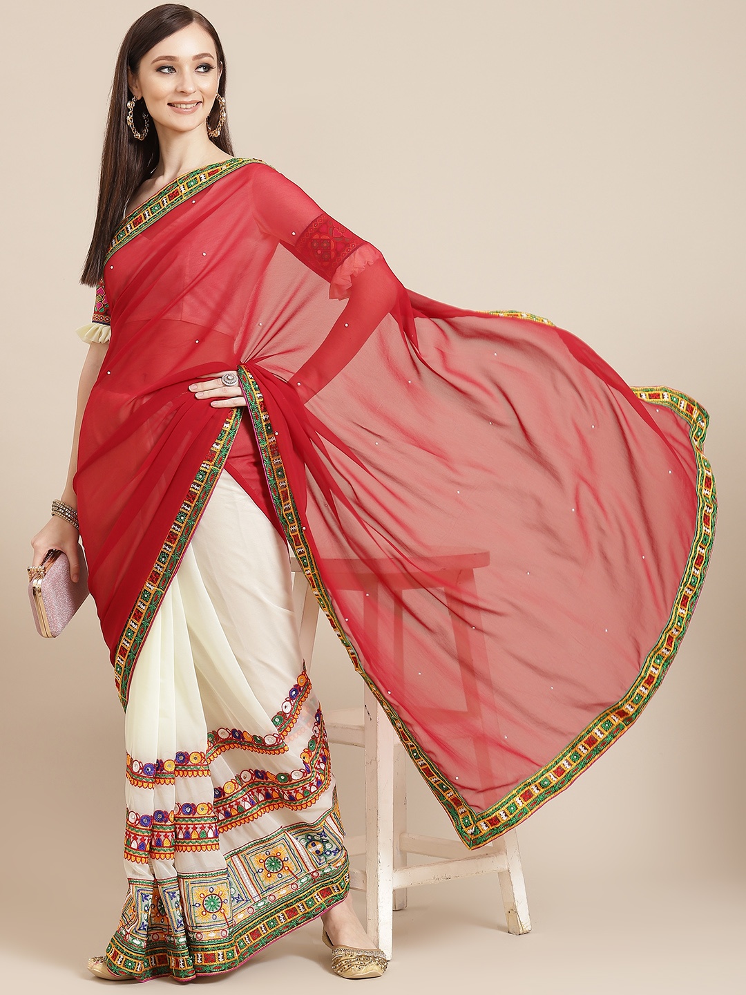 

Mitera Off White & Red Ethnic Motifs Embroidered Pure Georgette Saree