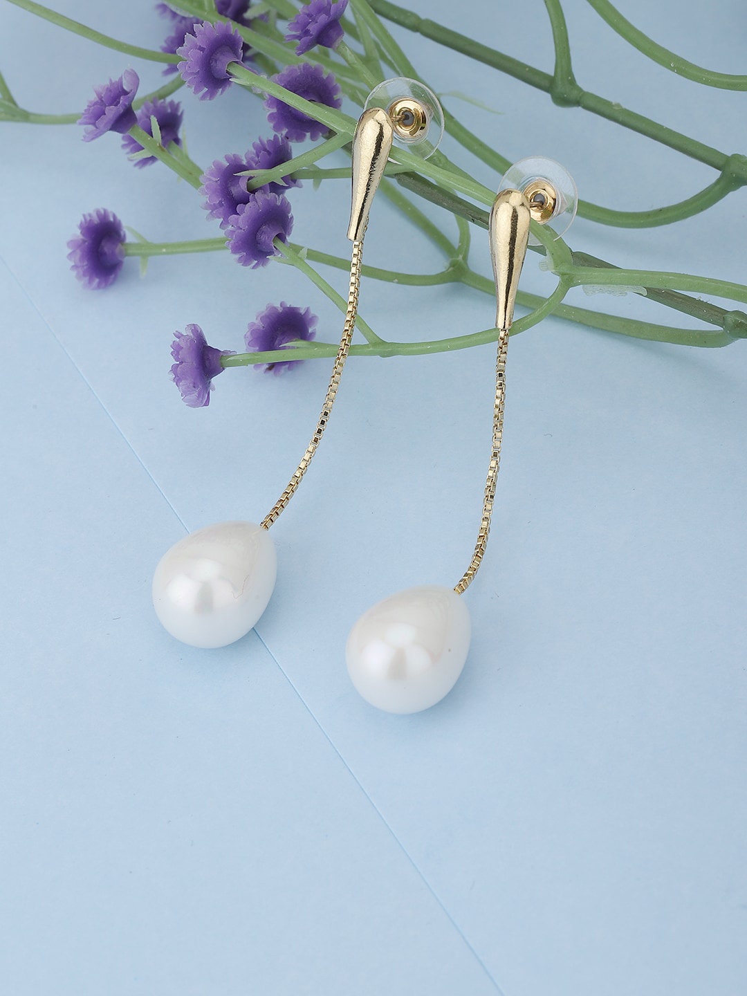 

Carlton London Gold-Toned & Off White Beaded Contemporary Drop Earrings