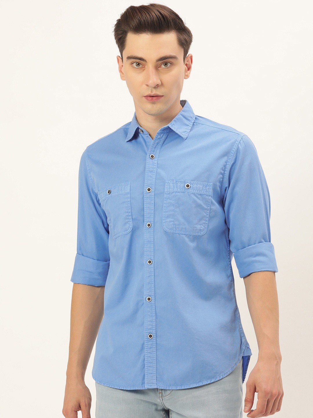 

IVOC Men Blue Solid Casual Shirt