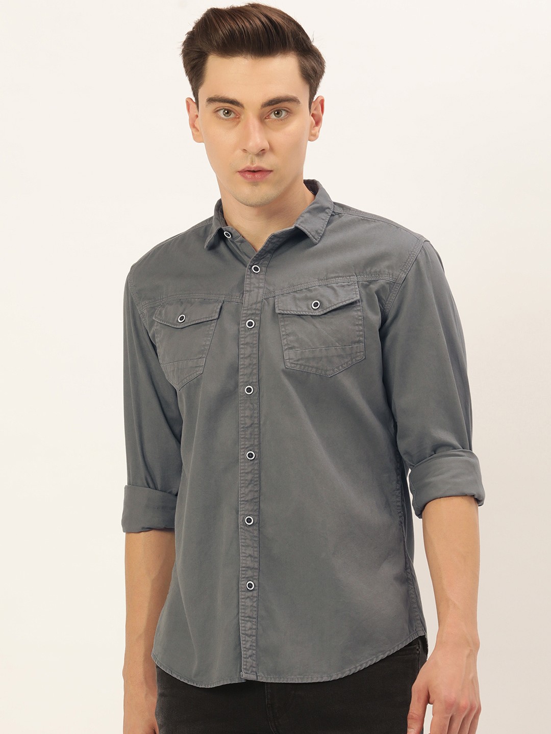 

IVOC Men Grey Solid Slim Fit Casual Shirt