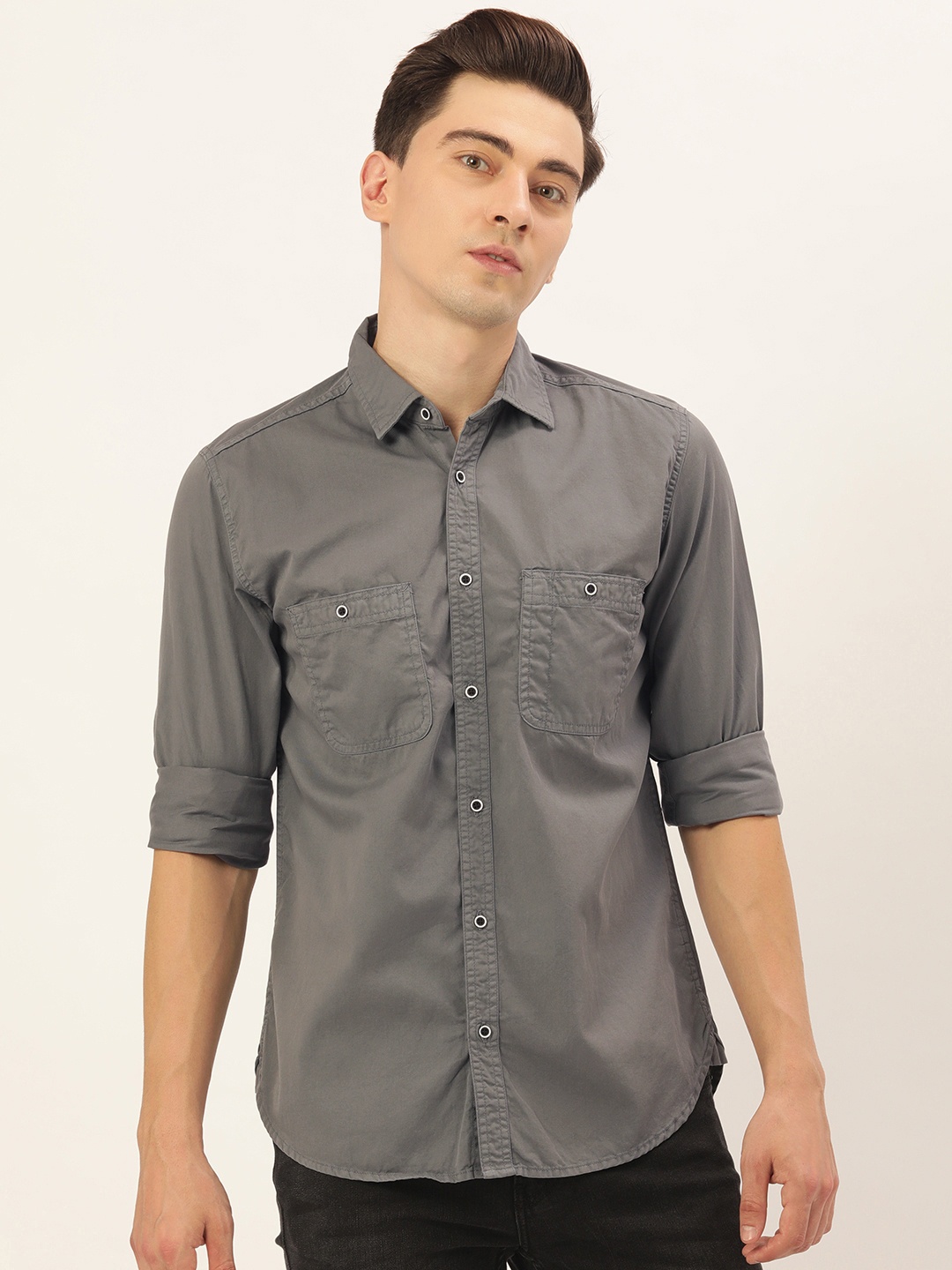 

IVOC Men Grey Solid Casual Shirt