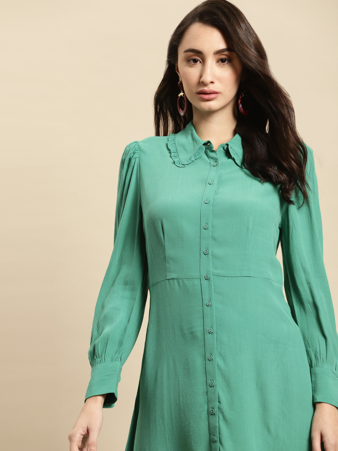 

COVER STORY Green A-Line Dress