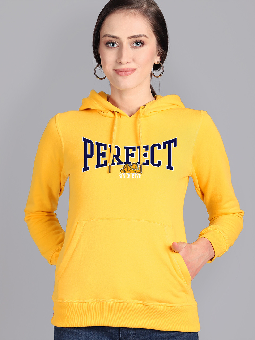 

Free Authority Women Yellow & Blue Garfield Printed Hooded Sweatshirt
