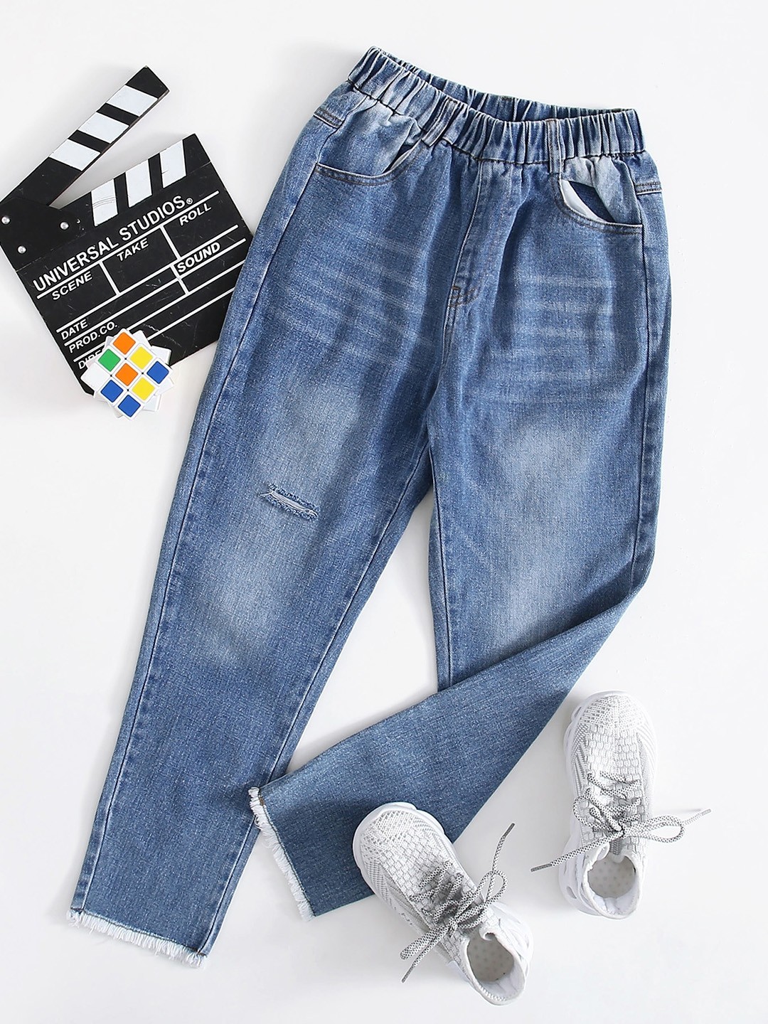 

Kotty Girls Blue Jean Mildly Distressed Light Fade Jeans