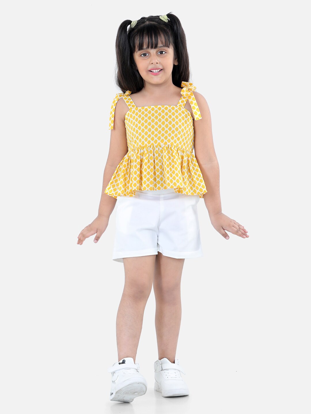 

AWW HUNNIE Girls Yellow & White Printed Peplum Top with Shorts