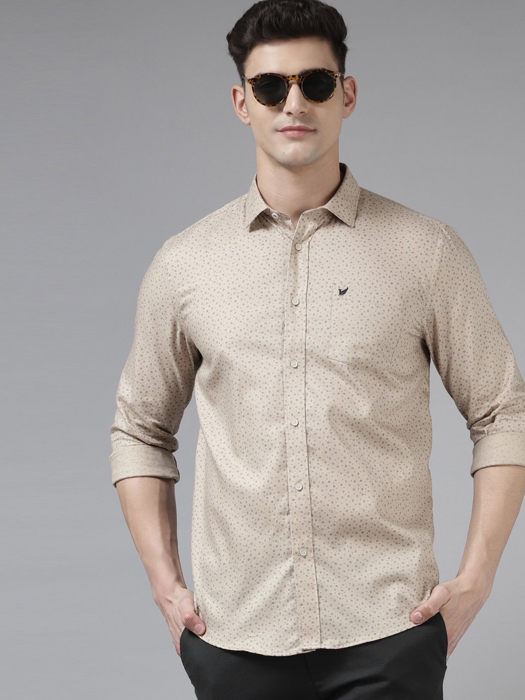 

Blackberrys Men Beige India Slim Fit Floral Printed Casual Shirt