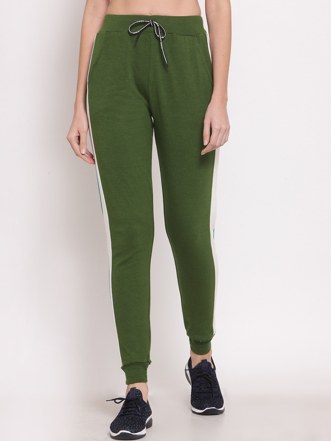 

KLOTTHE Women Green Solid Slim-Fit Cotton Track Pants