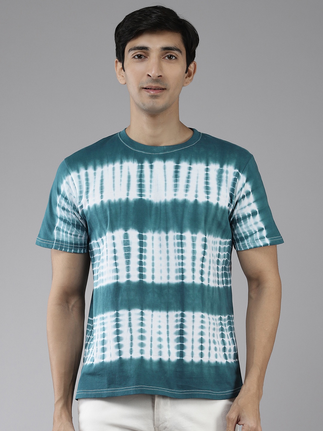 

The Dry State Men Teal Green & White Pure Cotton Tie and Dye T-shirt