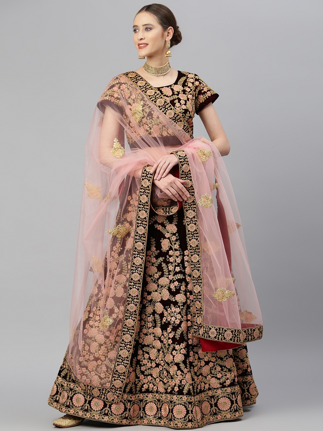 

Readiprint Fashions Maroon & Gold-Toned Semi-Stitched Lehenga & Unstitched Blouse