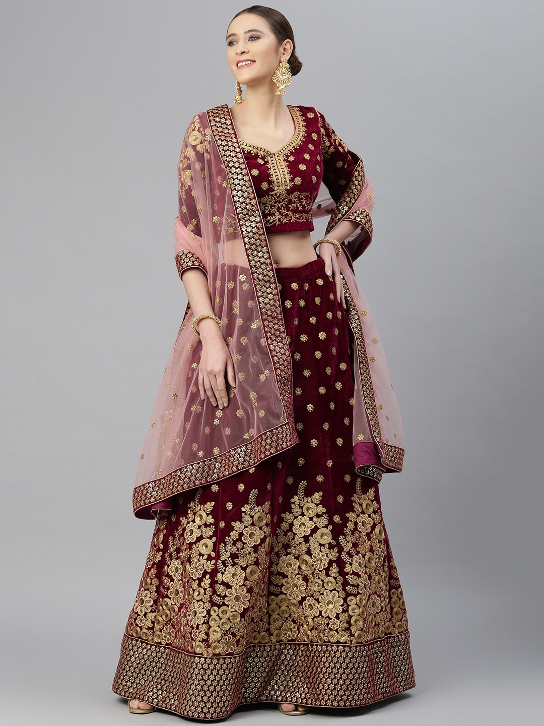

Readiprint Fashions Violet & Gold-Toned Embroidered Sequinned Semi-Stitched Lehenga & Unstitched Blouse With