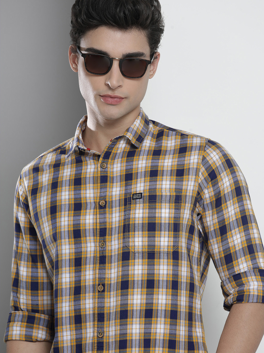 

The Indian Garage Co Men Yellow & Navy Blue Checked Casual Shirt