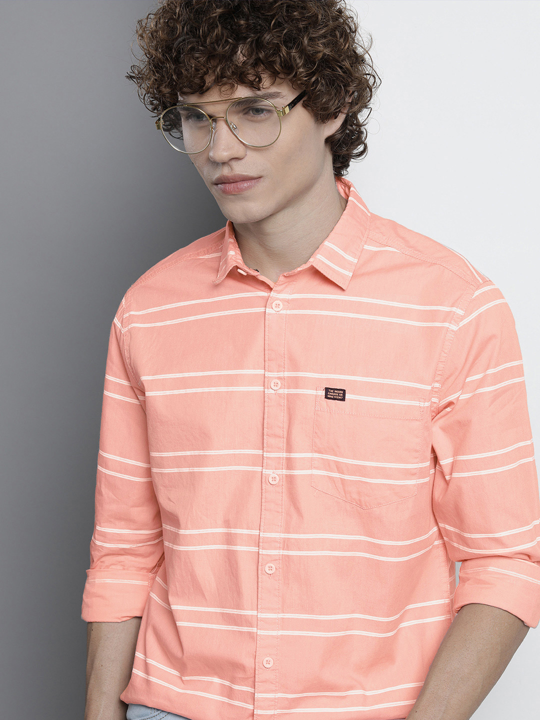 

The Indian Garage Co Men Peach-Coloured Horizontal Striped Casual Shirt