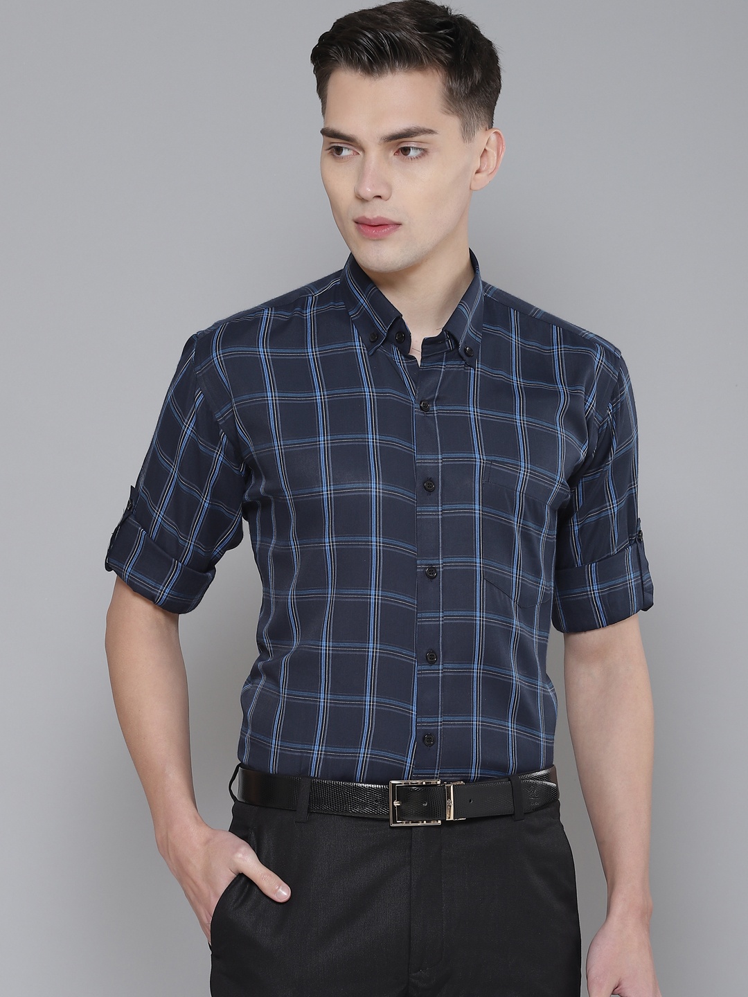 

DENNISON Men Navy Blue Smart Slim Fit Checked Formal Shirt