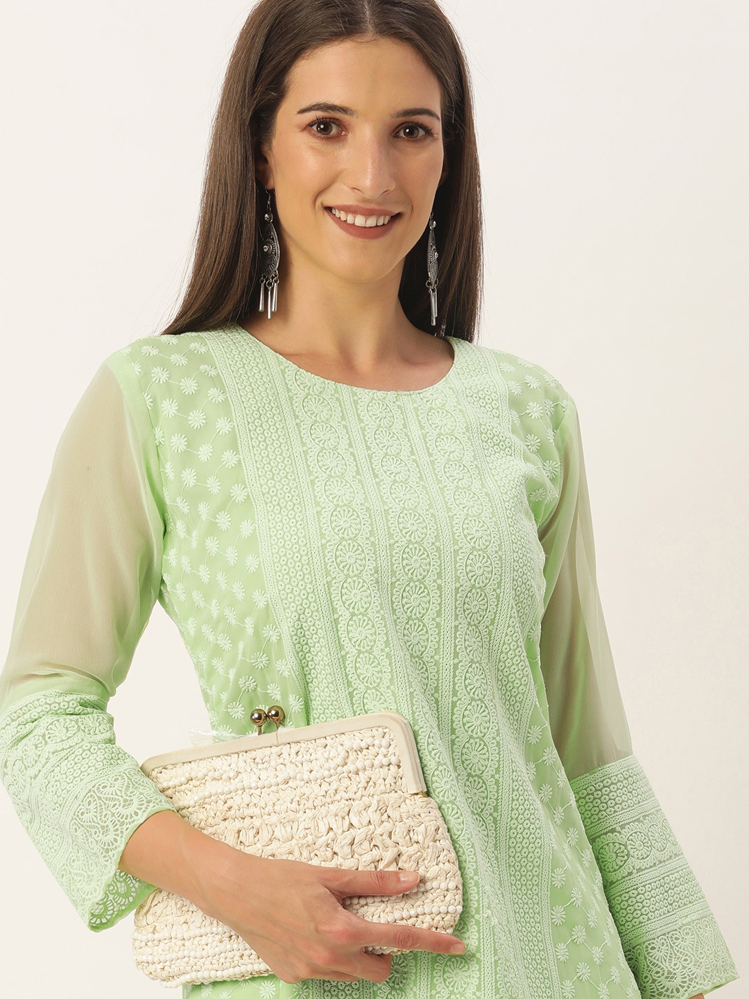 

SWAGG INDIA Women Green Ethnic Motifs Embroidered Chikankari Georgette Kurta
