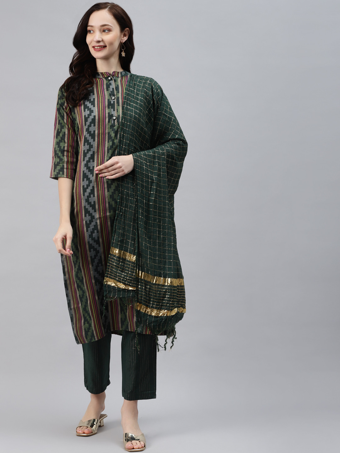 

Vbuyz Women Green Ethnic Motifs Cotton Blend Kurta with Trousers & Dupatta