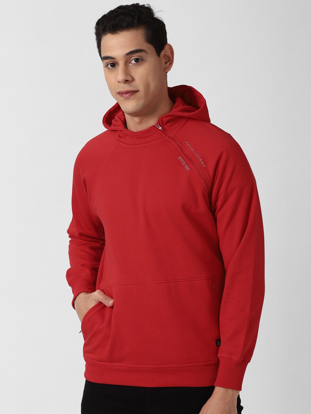 

Peter England Casuals Men Red Solid Hooded Sweatshirt