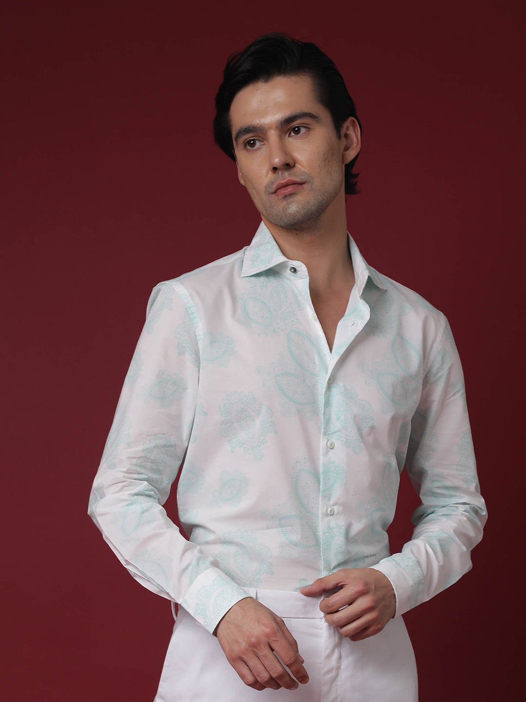 

RARE RABBIT Men Custom Slim Fit Floral Printed Casual Shirt, Na