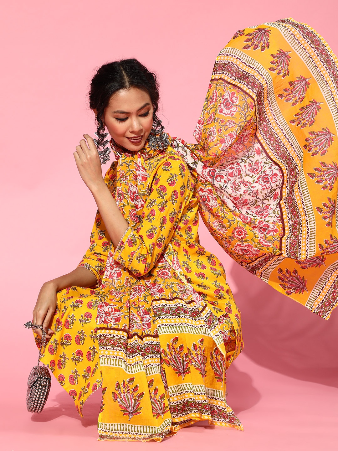 

Indo Era Yellow Cotton Blend Romantic Florals Kurta Set