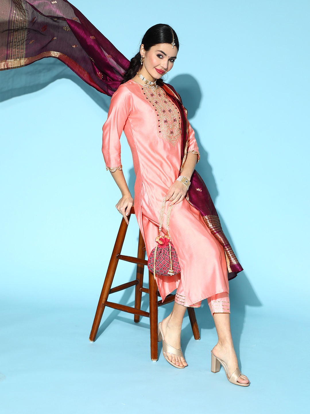 

Indo Era Pink Silk Blend Scalloped Edge Kurta Set