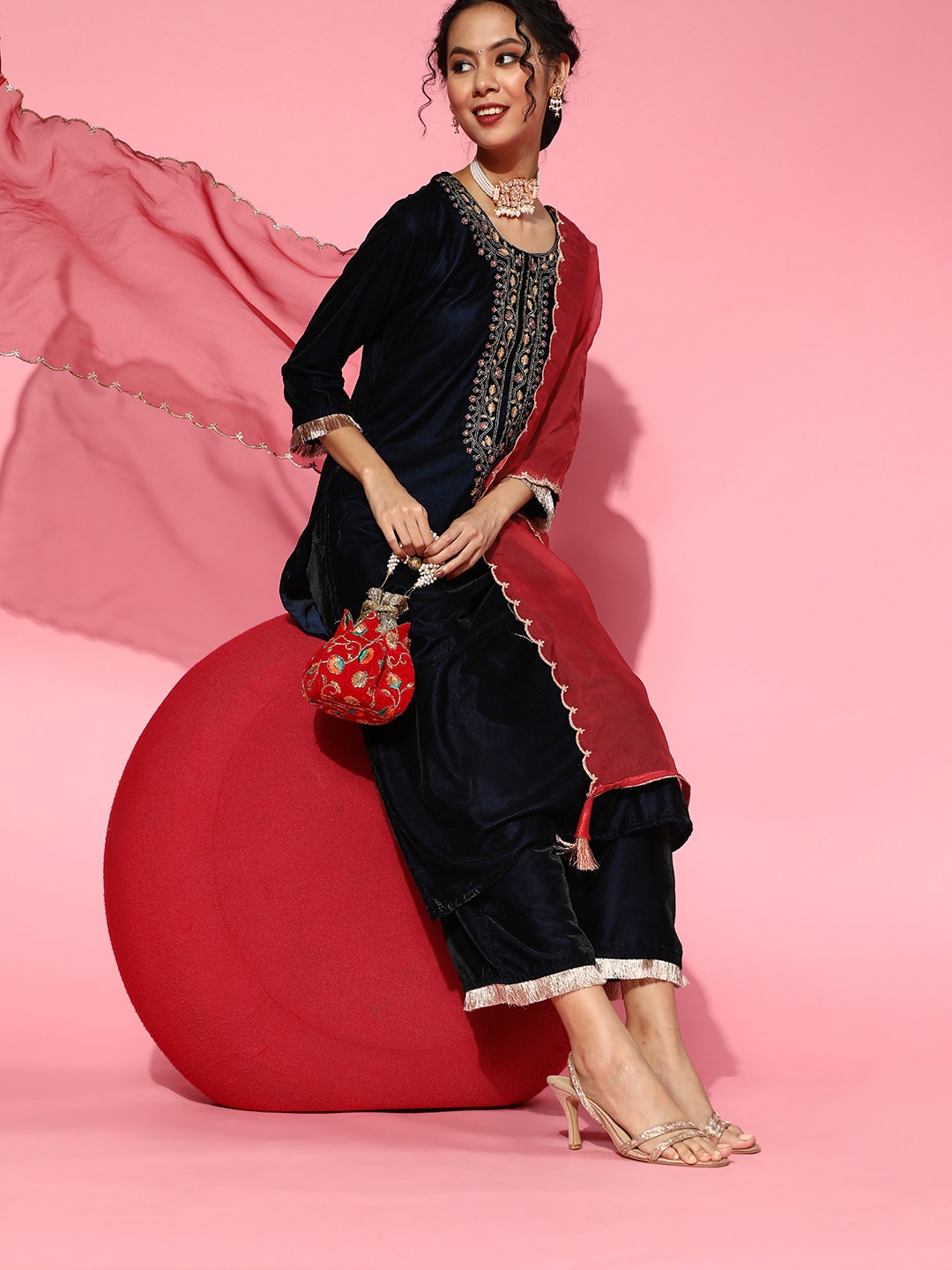 

Indo Era Navy Blue Velvet Velvet Kurta Set