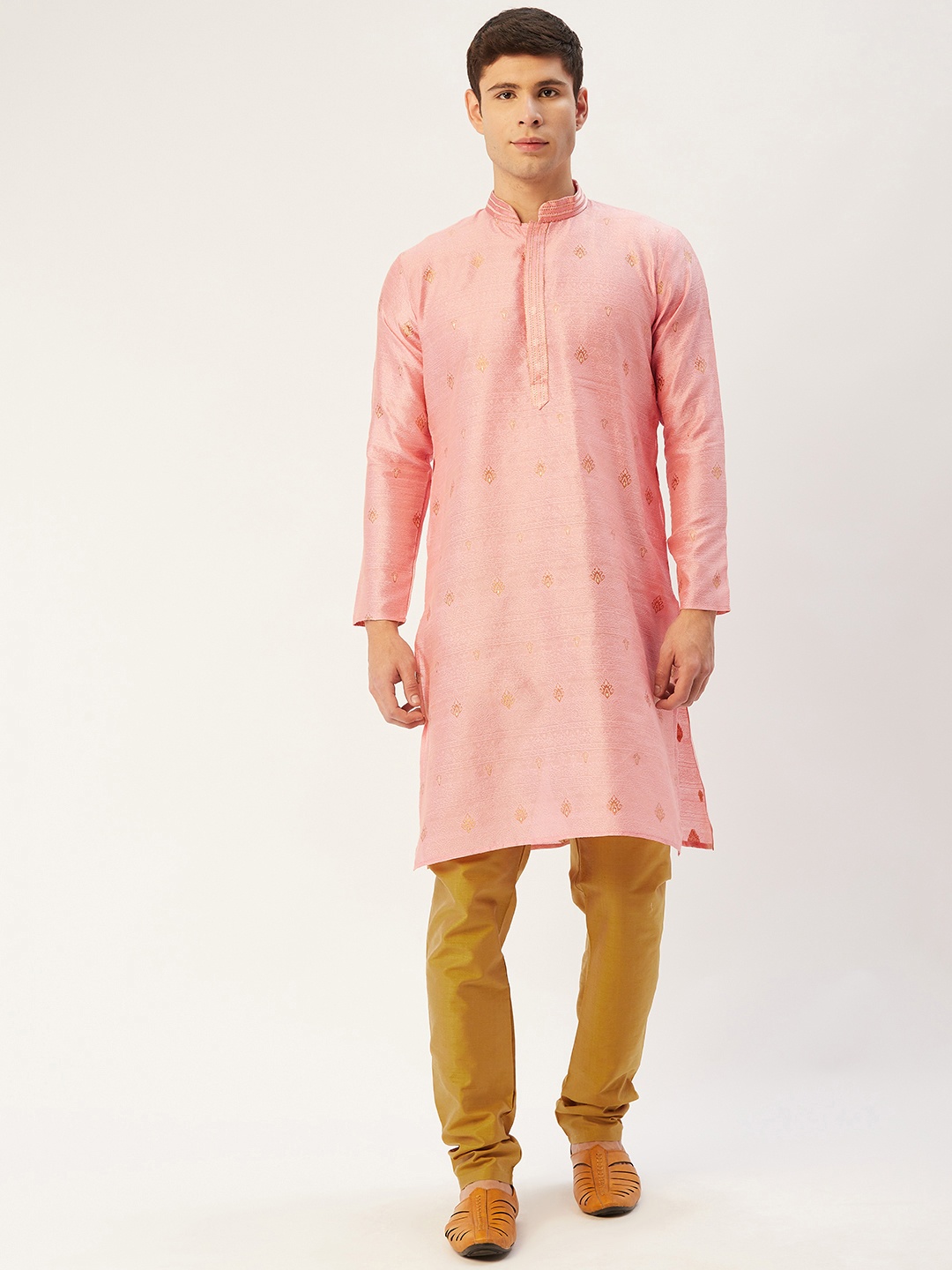 

Jompers Men Pink & Gold-Toned Woven Design Kurta with Churidar