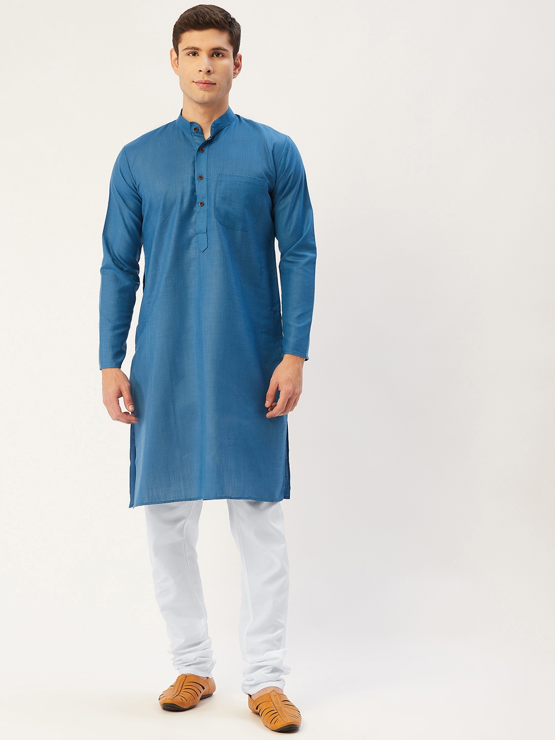 

Jompers Men Teal Blue & White Solid Pure Cotton Kurta with Churidar